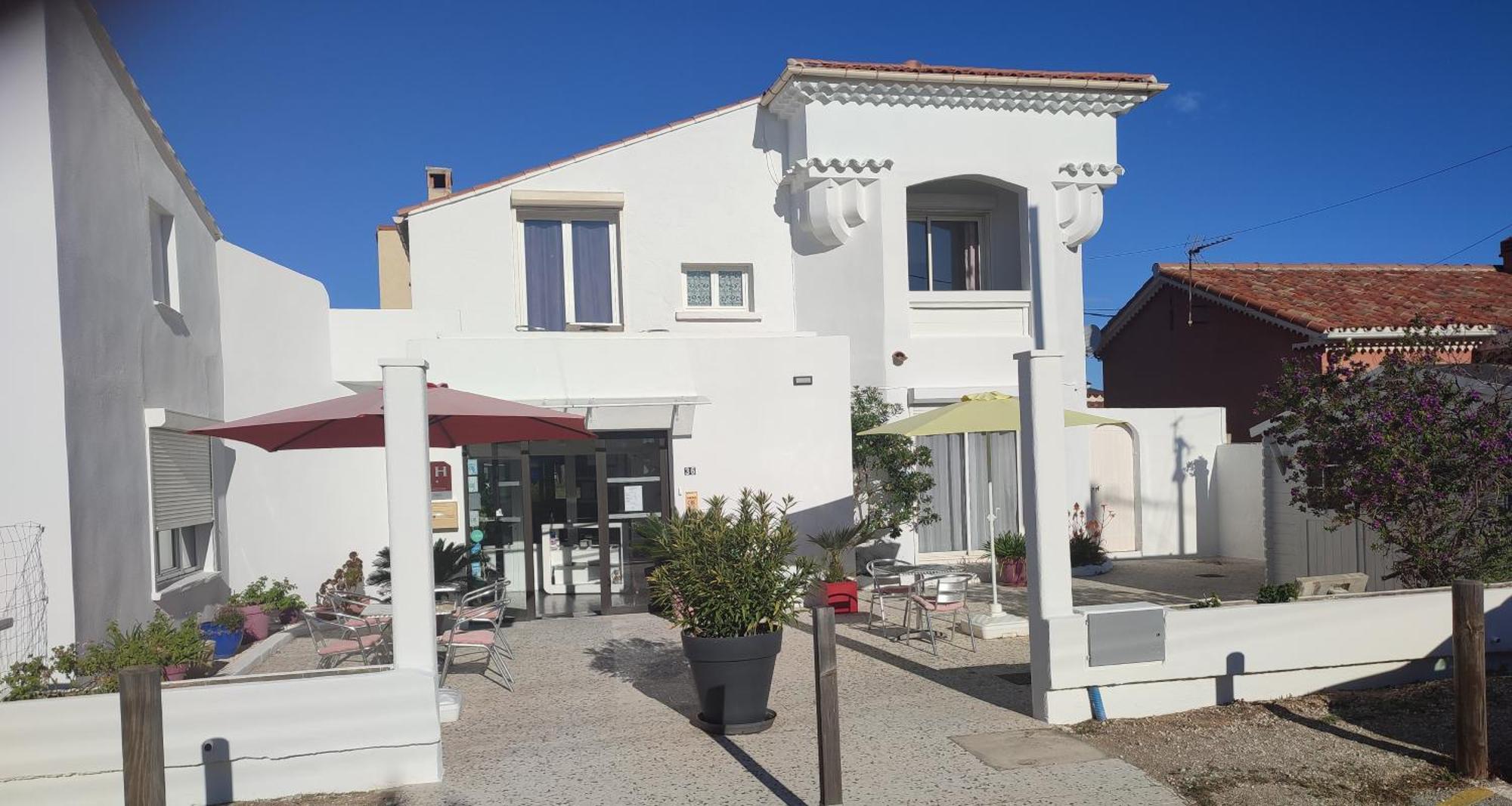 Hotel Le Calypso Hyères المظهر الخارجي الصورة