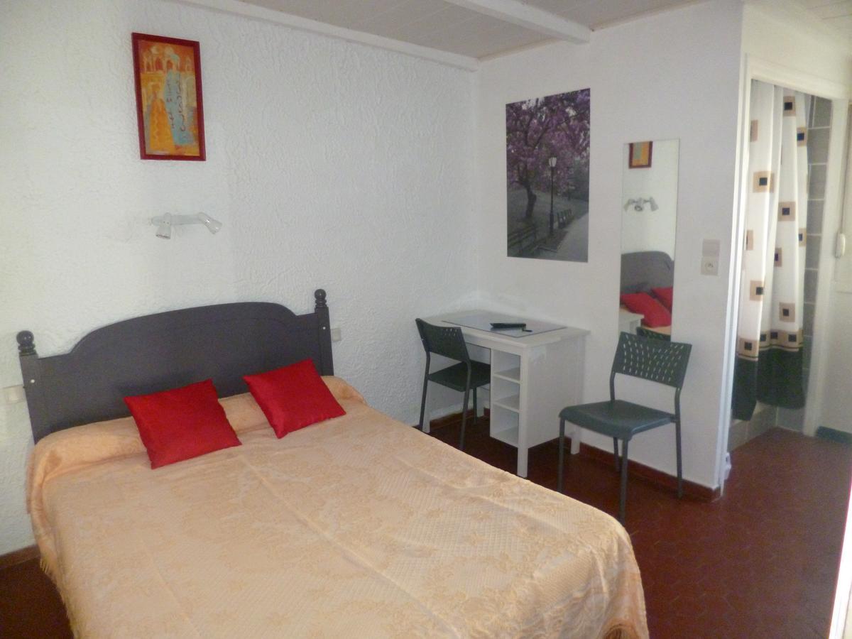 Hotel Le Calypso Hyères المظهر الخارجي الصورة